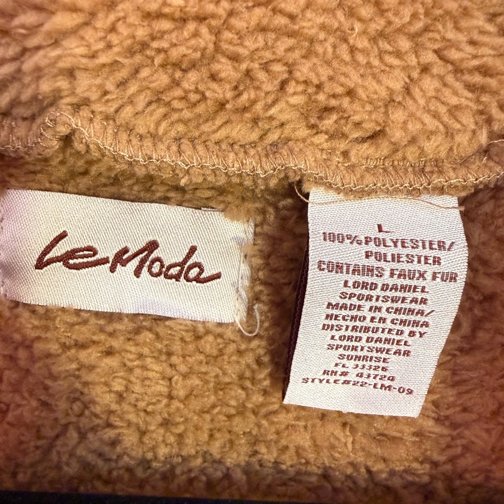 Le Moda Tan Fleece Jacket - Picture 2 of 2